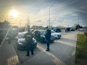 [VIDEO] Policjanci zapobiegli konfrontacji pseudokibiców z Gdańska, Grudziądza i Torunia